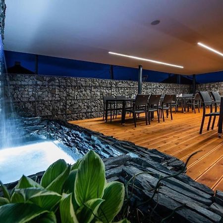 Hotel Zemplen Michalovce Dış mekan fotoğraf