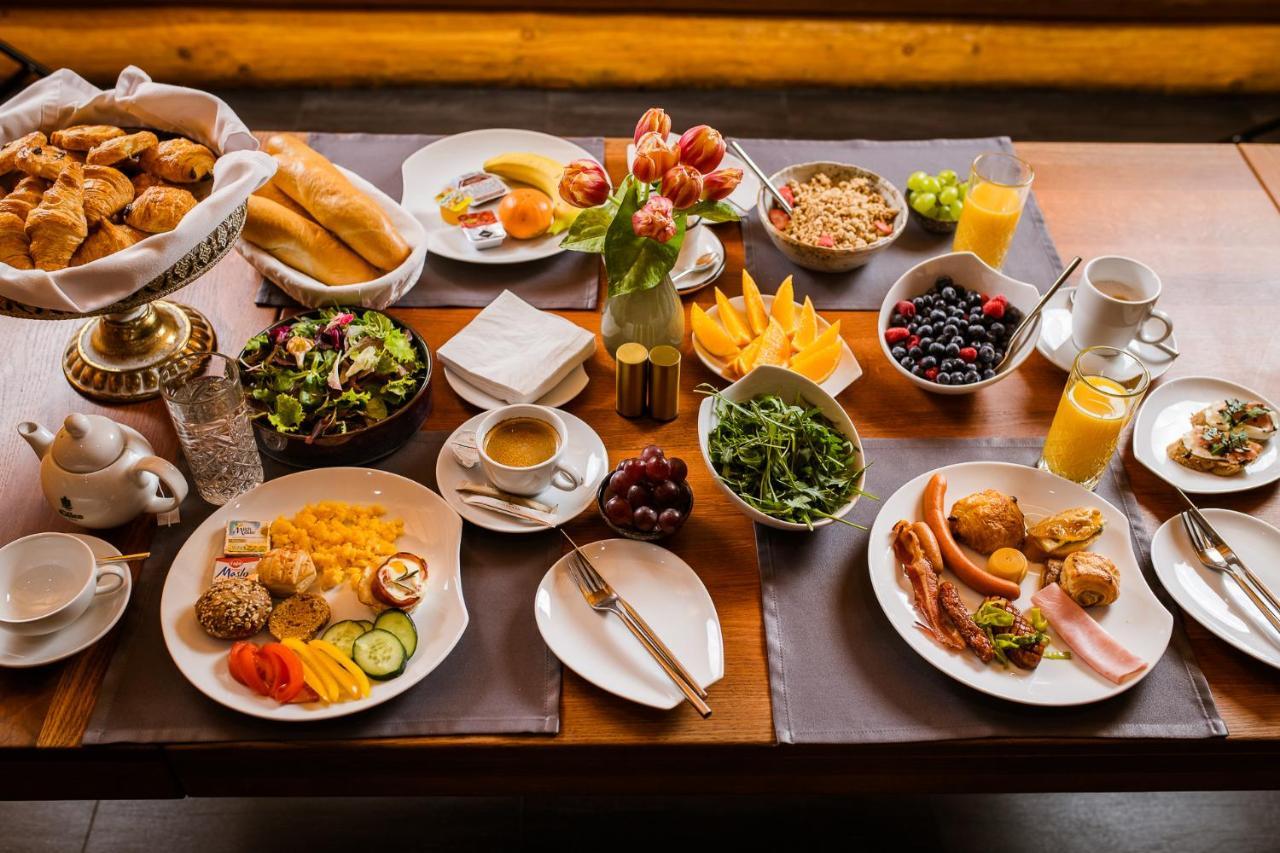 Hotel Zemplen Michalovce Dış mekan fotoğraf
